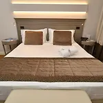 Hotel Indigo - Grand Des Arts By Ihg 4*