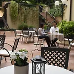 Indigo - Grand Des Arts By Ihg Hotel 4*