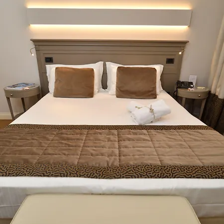 Hotel Indigo - Grand Des Arts, An Ihg (adults Only) 4*