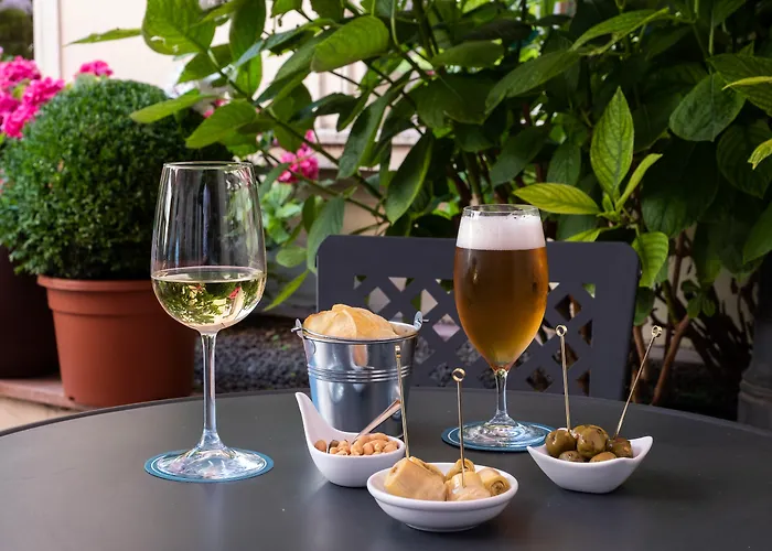 Indigo - Grand Des Arts, An Ihg (adults Only) فندق 4*