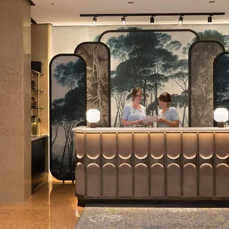 Indigo - Grand Des Arts Hotel
