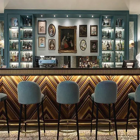 Hotel Indigo - Grand Des Arts 4*