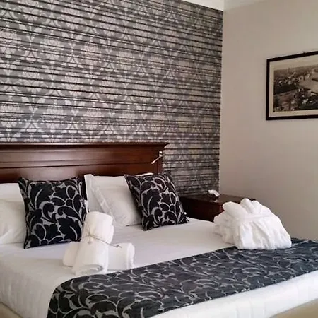 Hotel Indigo - Grand Des Arts 4*