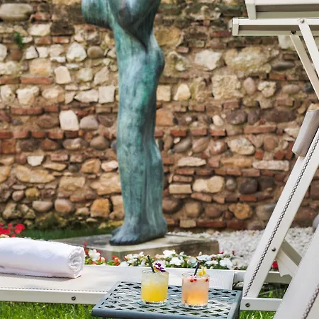 Hotel Indigo - Grand Des Arts, An Ihg (adults Only) Vérone